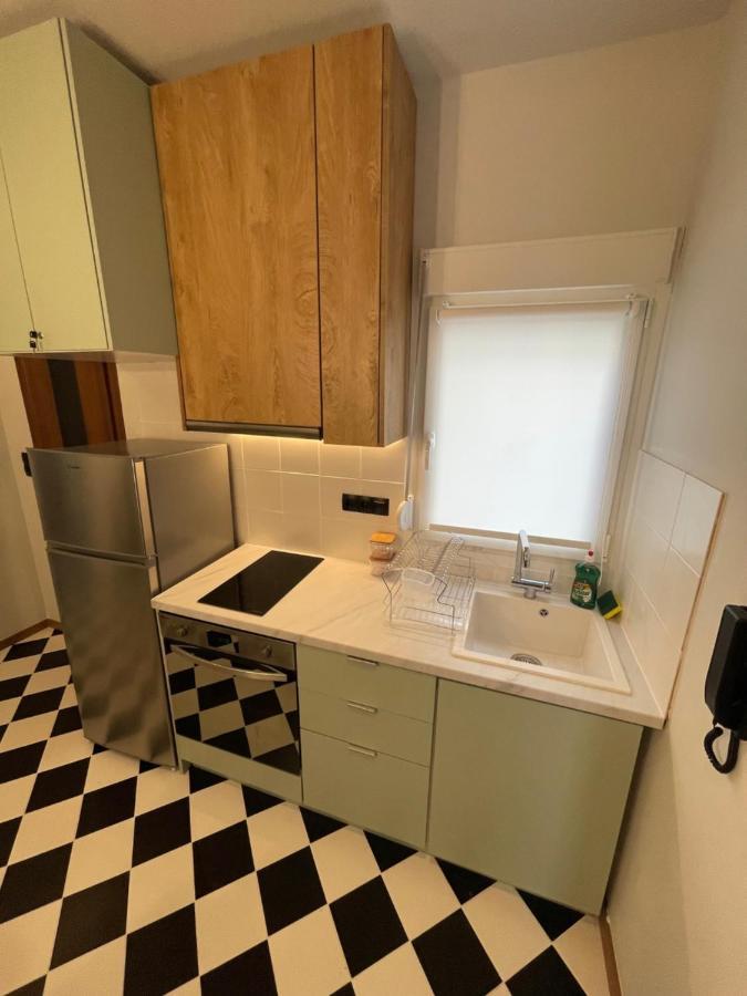 Roua Mat Apartment Tesalonika Bagian luar foto
